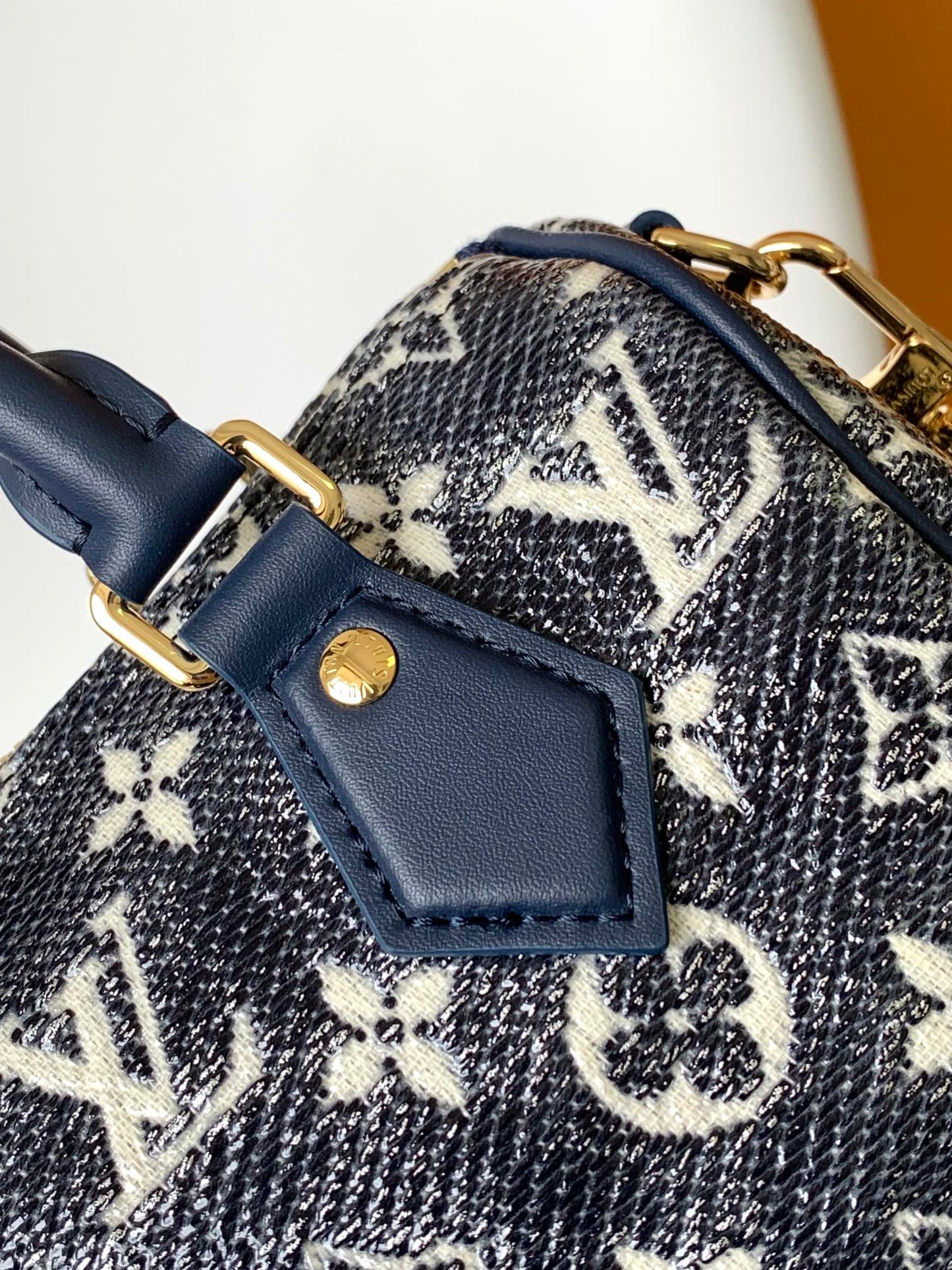 BAG-LV-W-NEW-1324