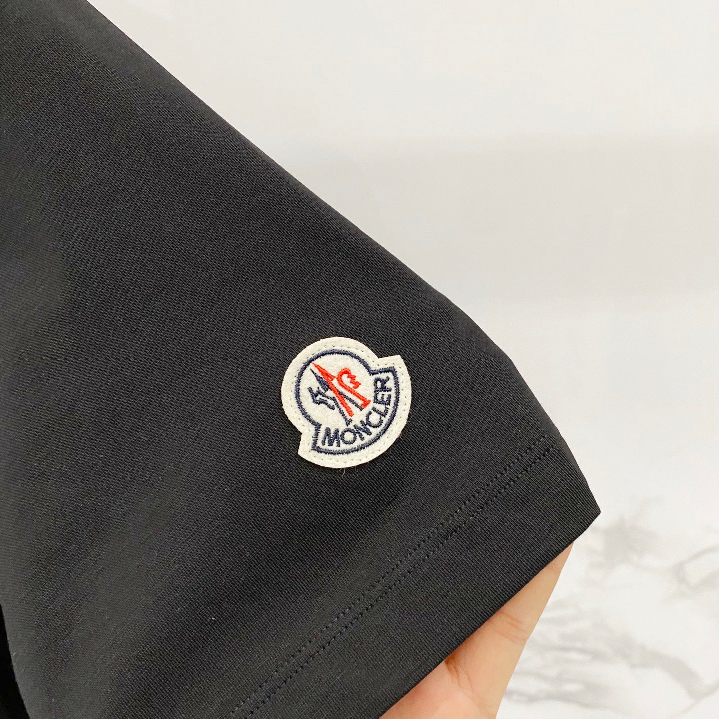 TS-MONCLER-NEW-010