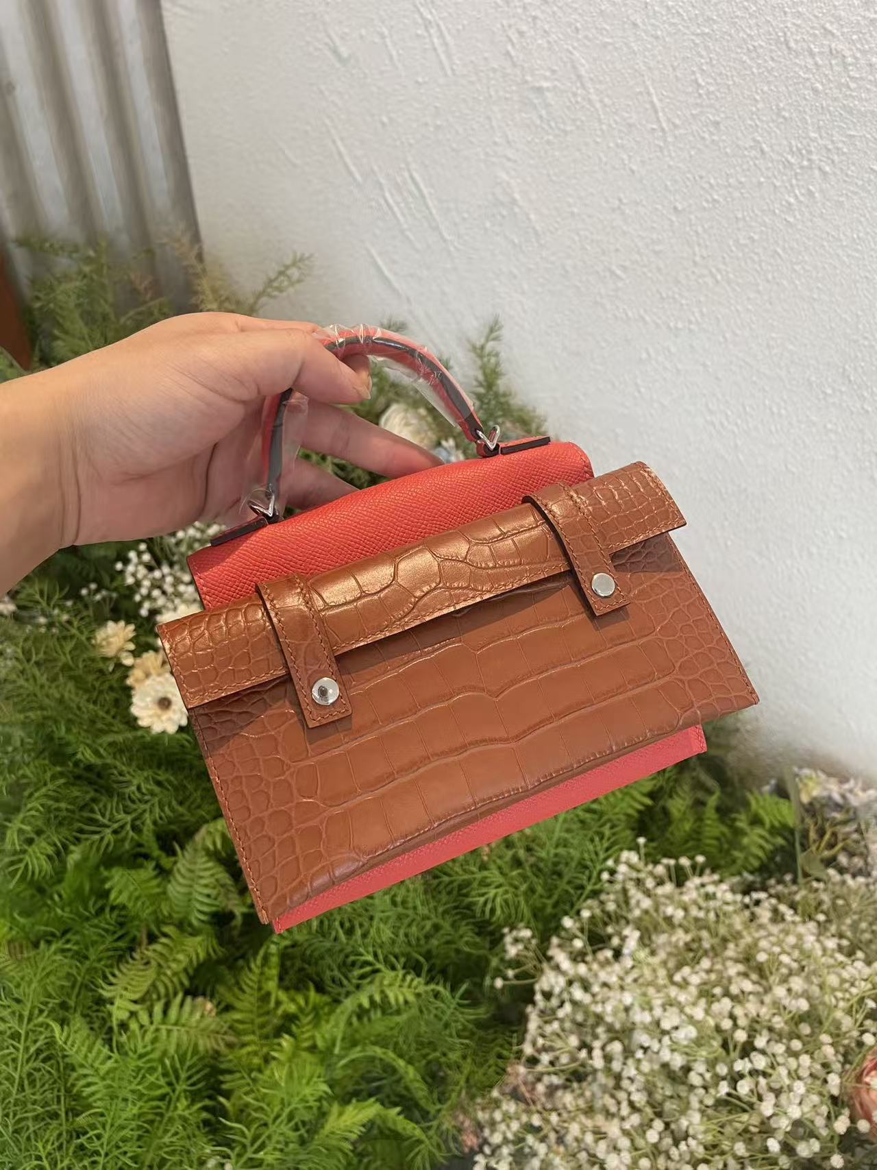 BAG-HMS-W-060
