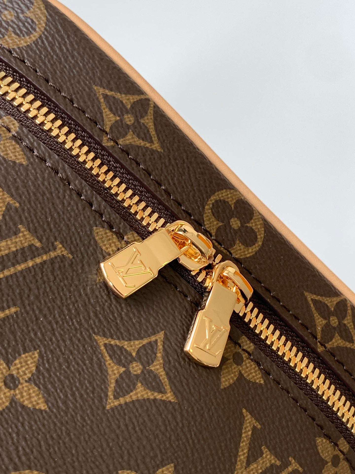 BAG-LV-W-NEW-1374