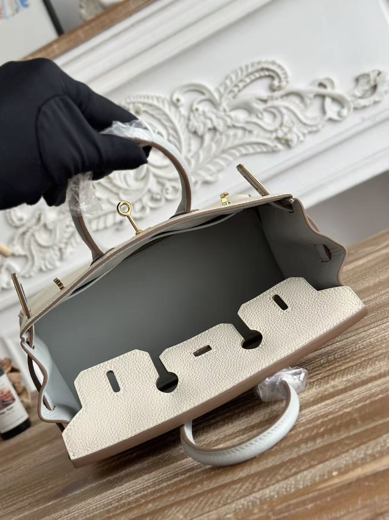 BAG-HMS-W-061