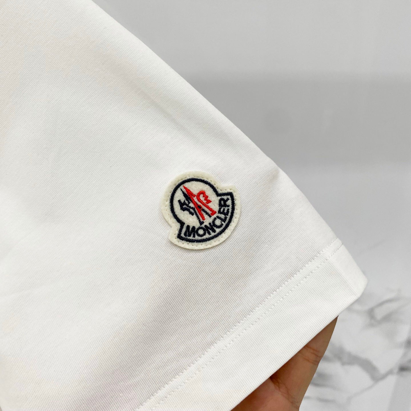 TS-MONCLER-NEW-009