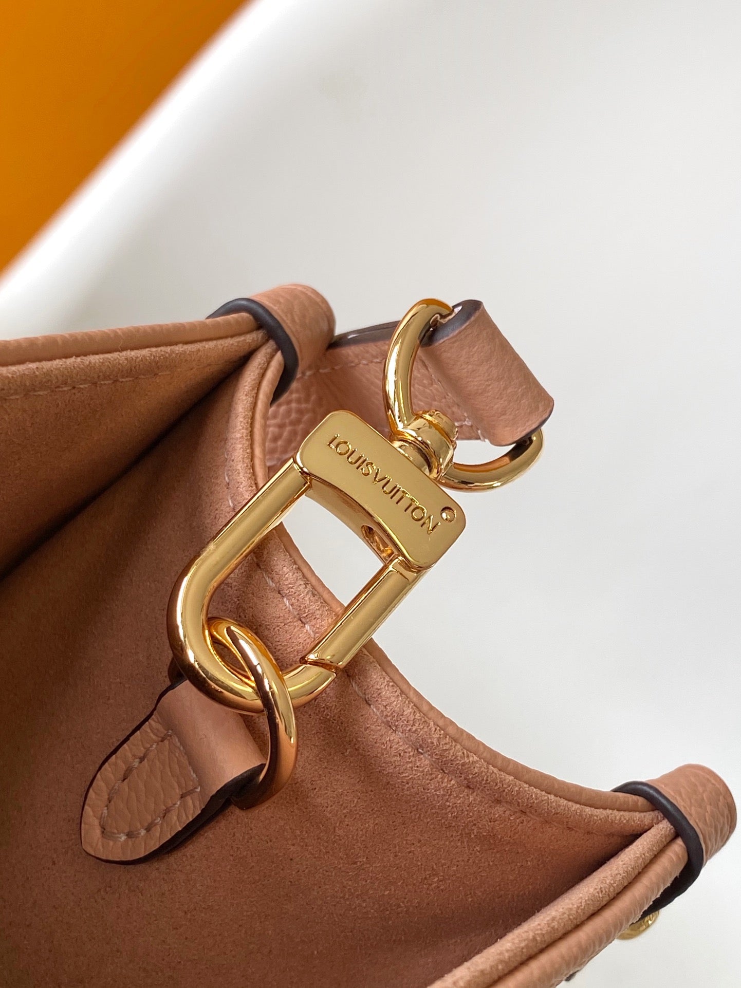 BAG-LV-W-NEW-442