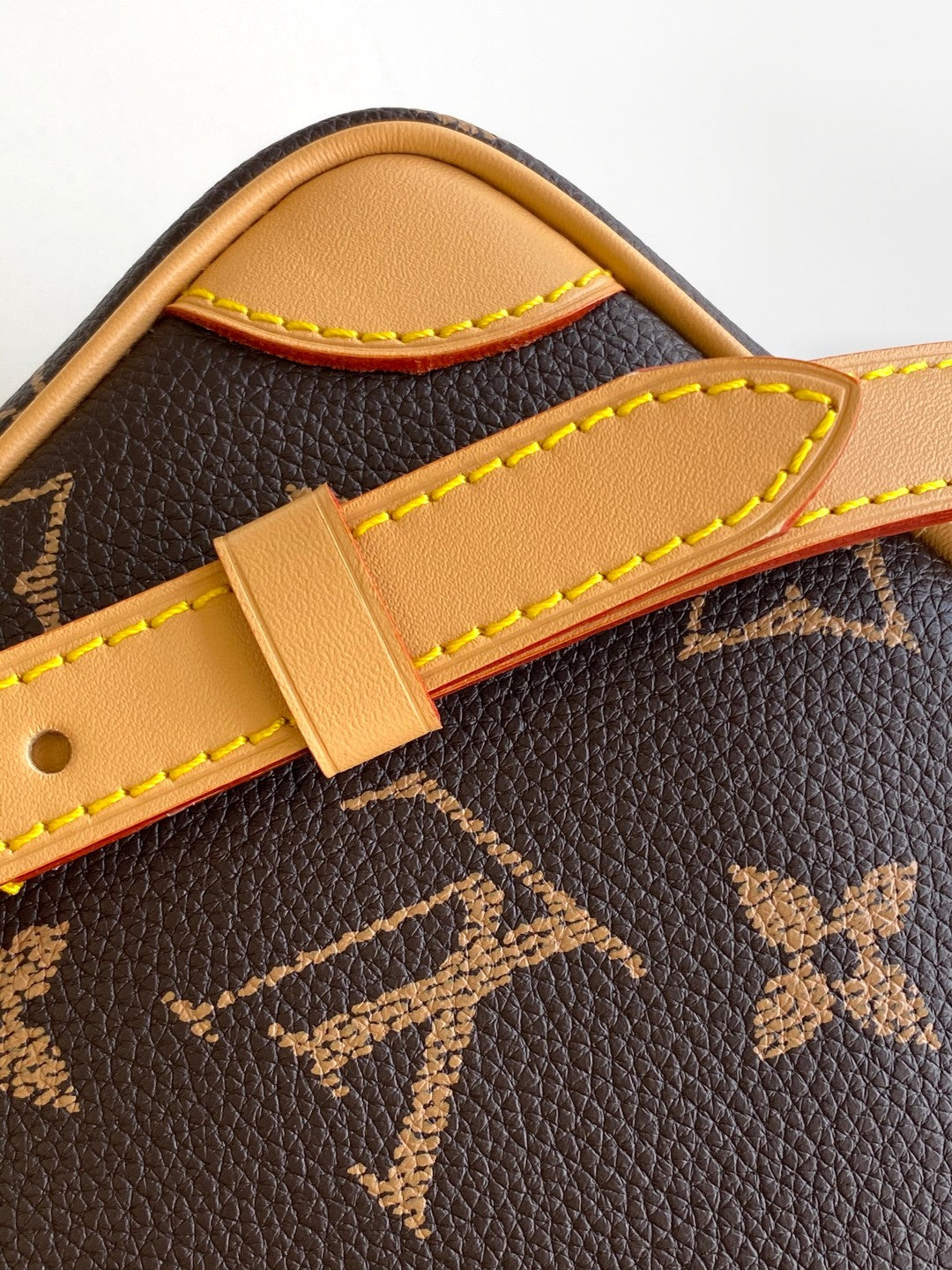 BAG-LV-W-NEW-849