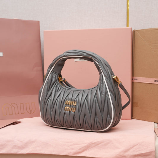 BAG-MIUMIU-LY-352