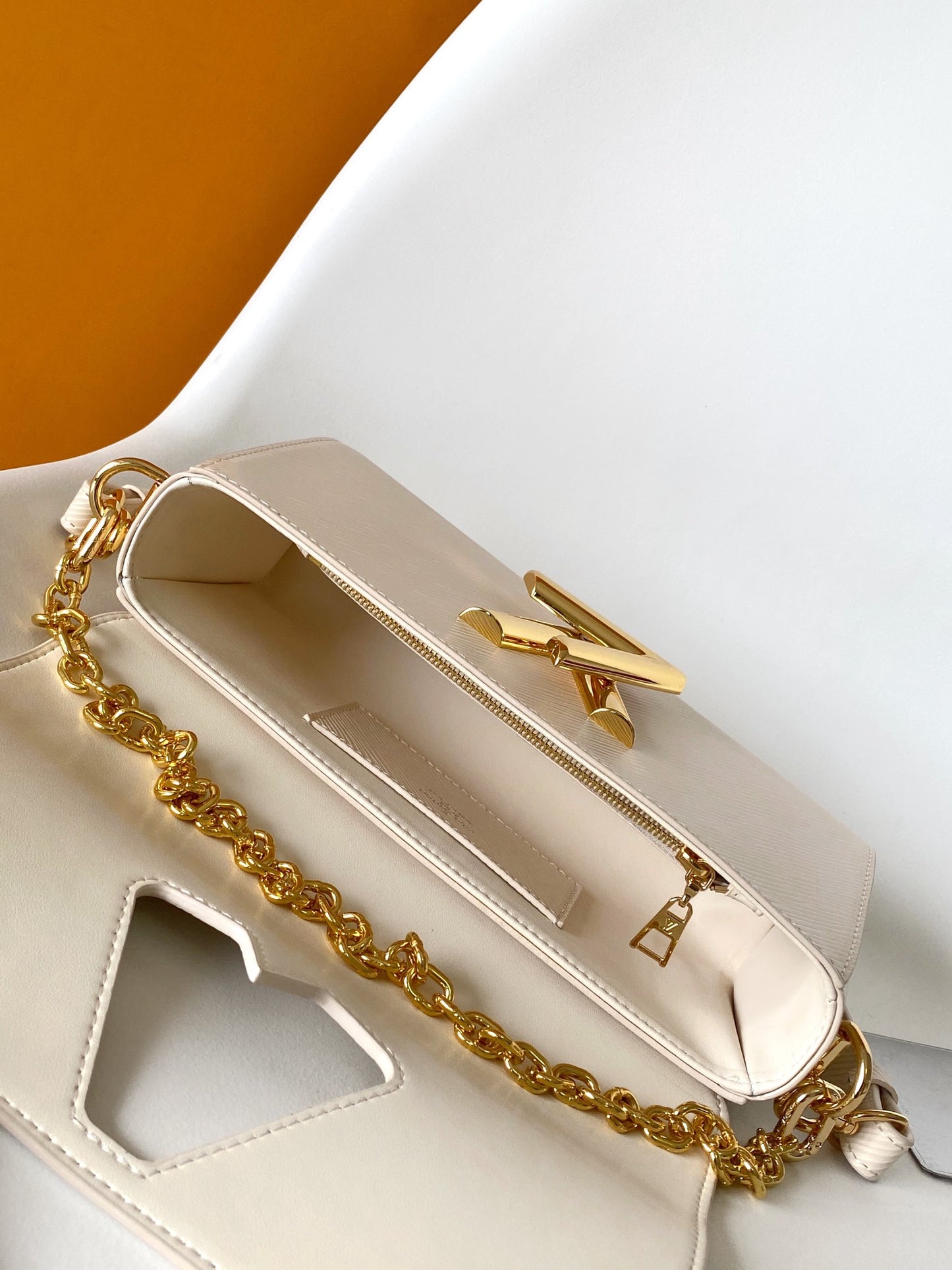 BAG-LV-W-NEW-689