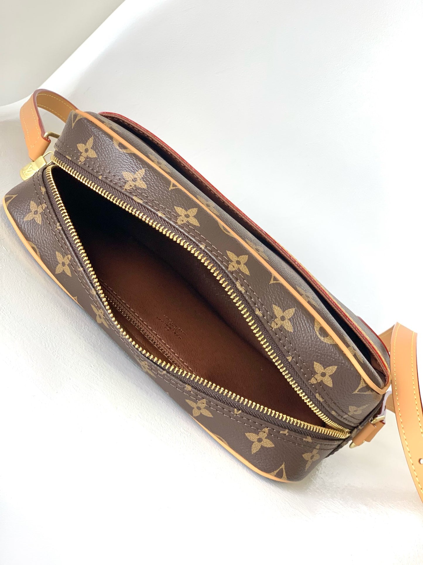 BAG-LV-W-NEW-1383