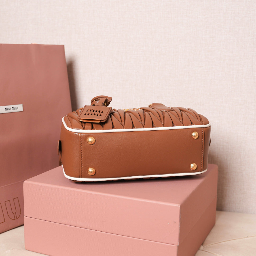 BAG-MIUMIU-LY-354
