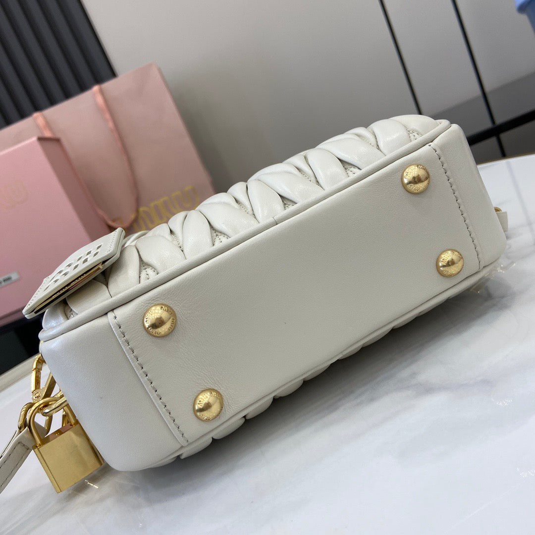 BAG-MIUMIU-LY-409