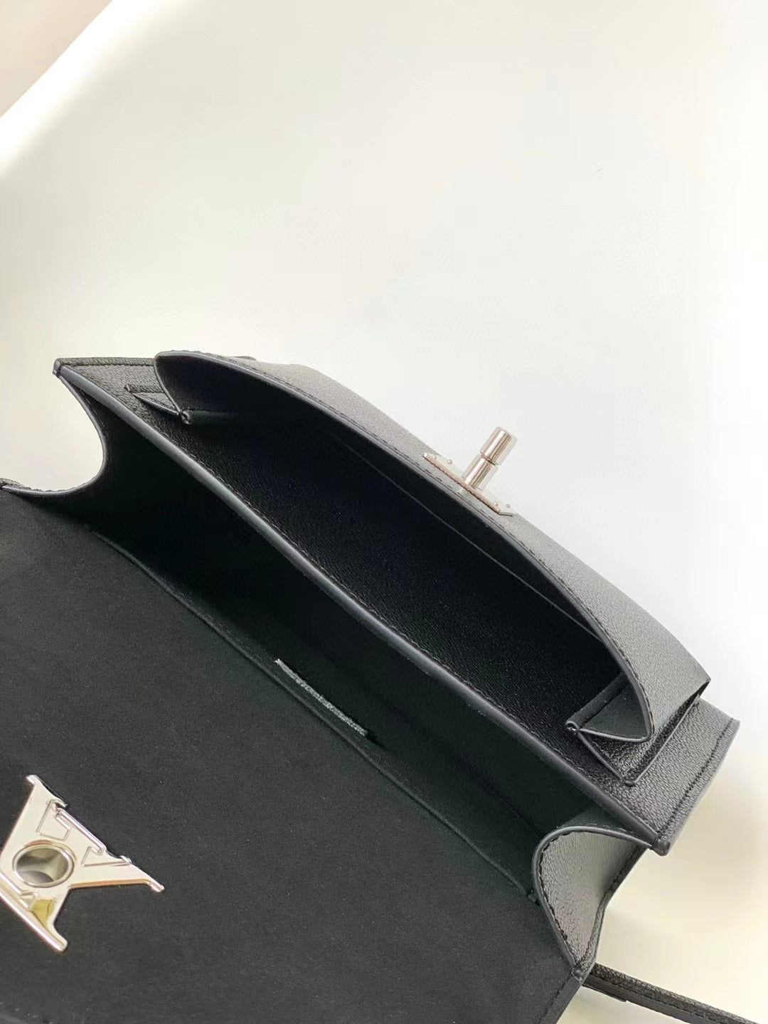 BAG-LV-W-NEW-853