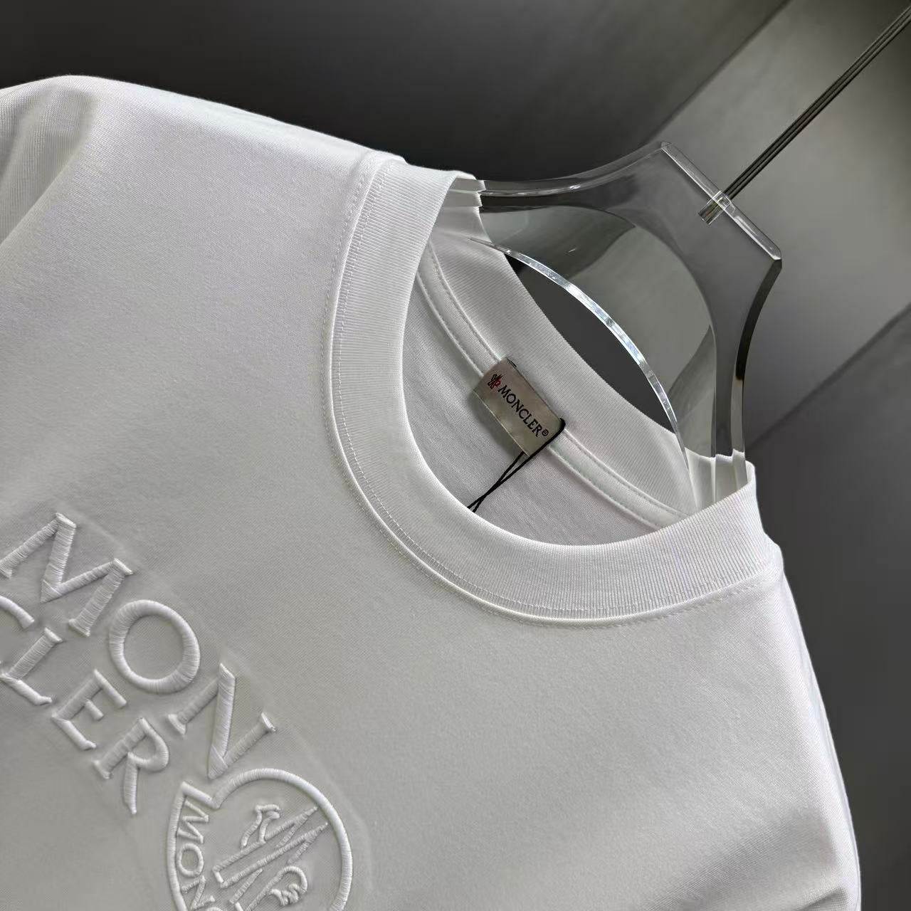 TS-MONCLER-NEW-140