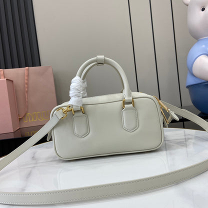 BAG-MIUMIU-LY-381