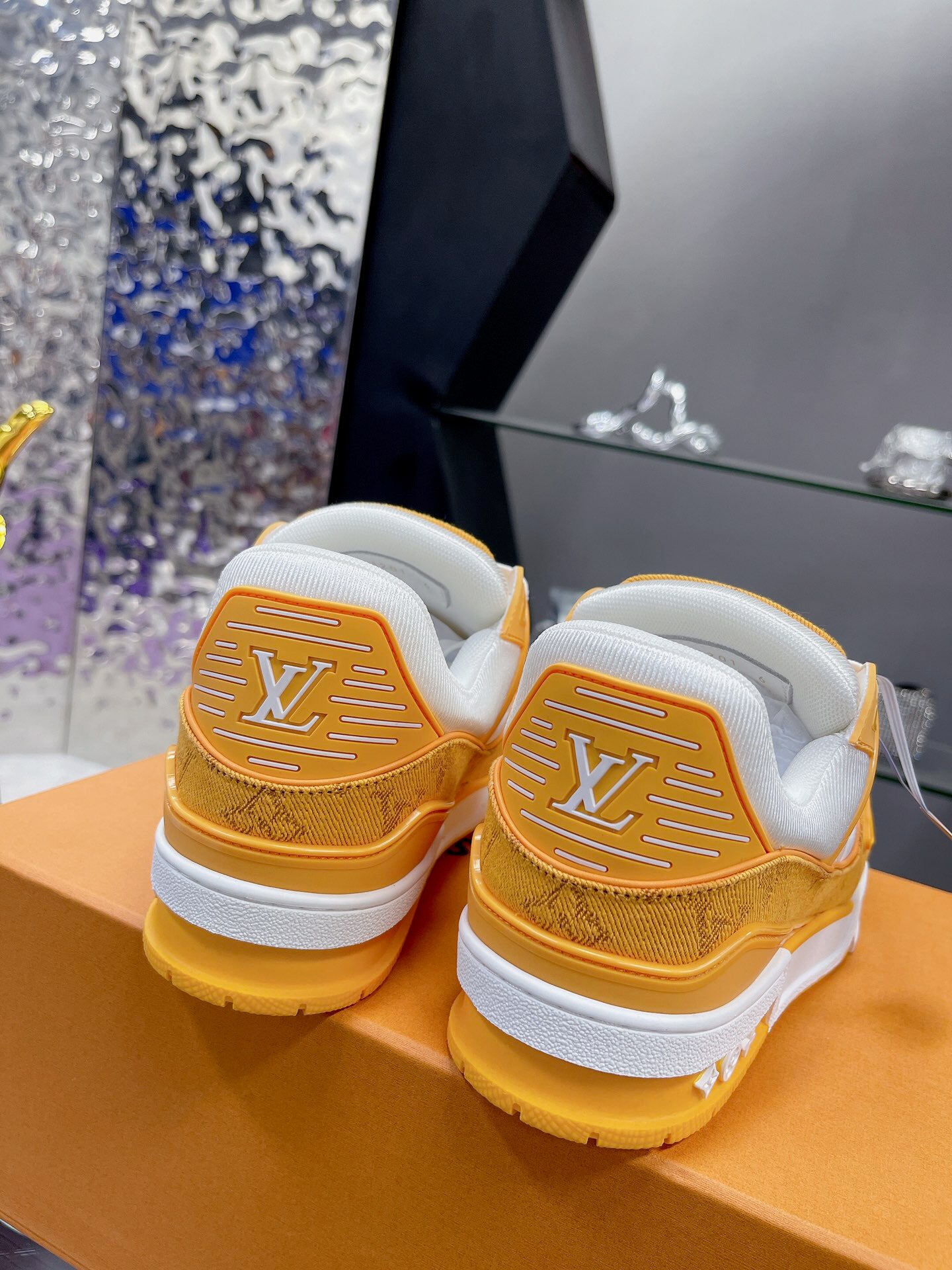 SHOES-LV-LY-185