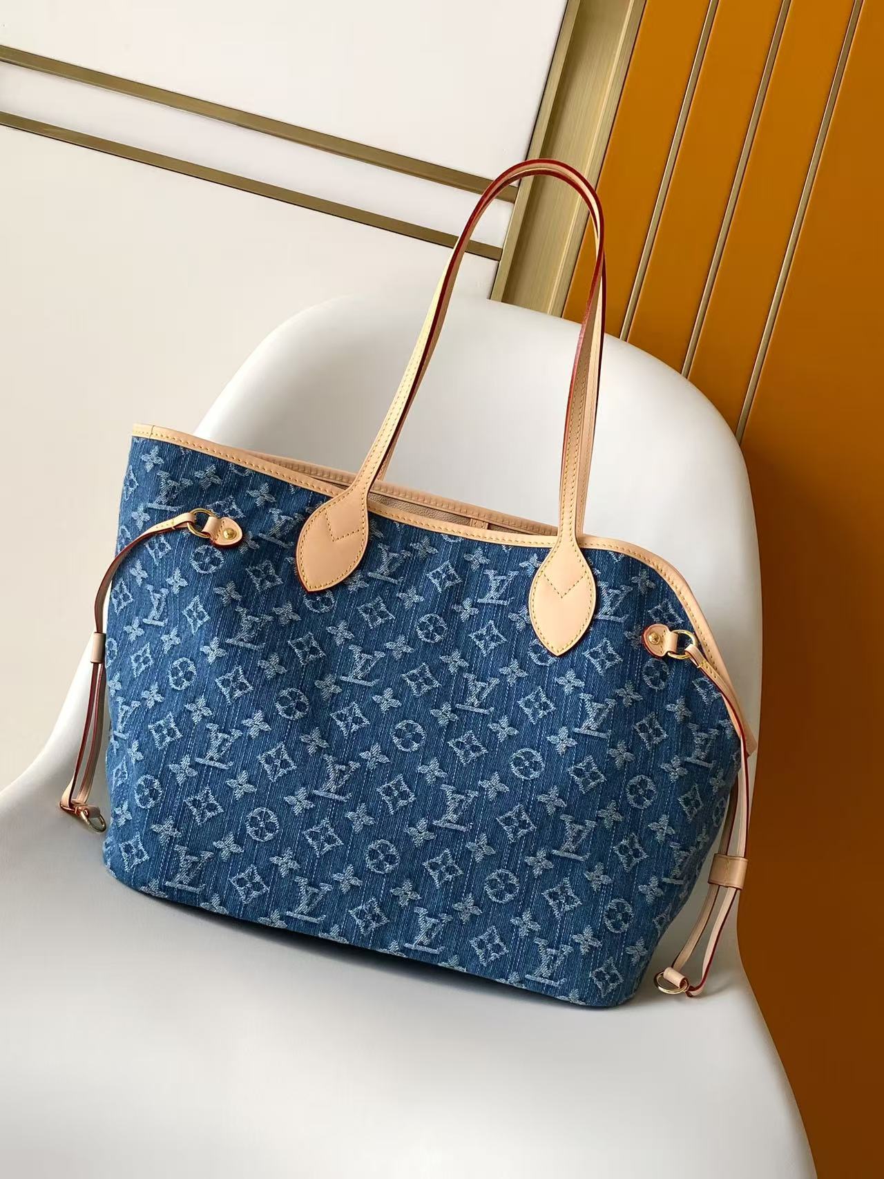 BAG-MIUMIU-LY-001