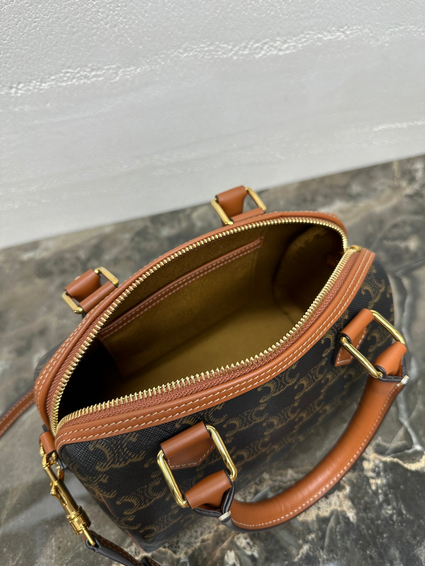 BAG-CELINE-W-NEW-1495