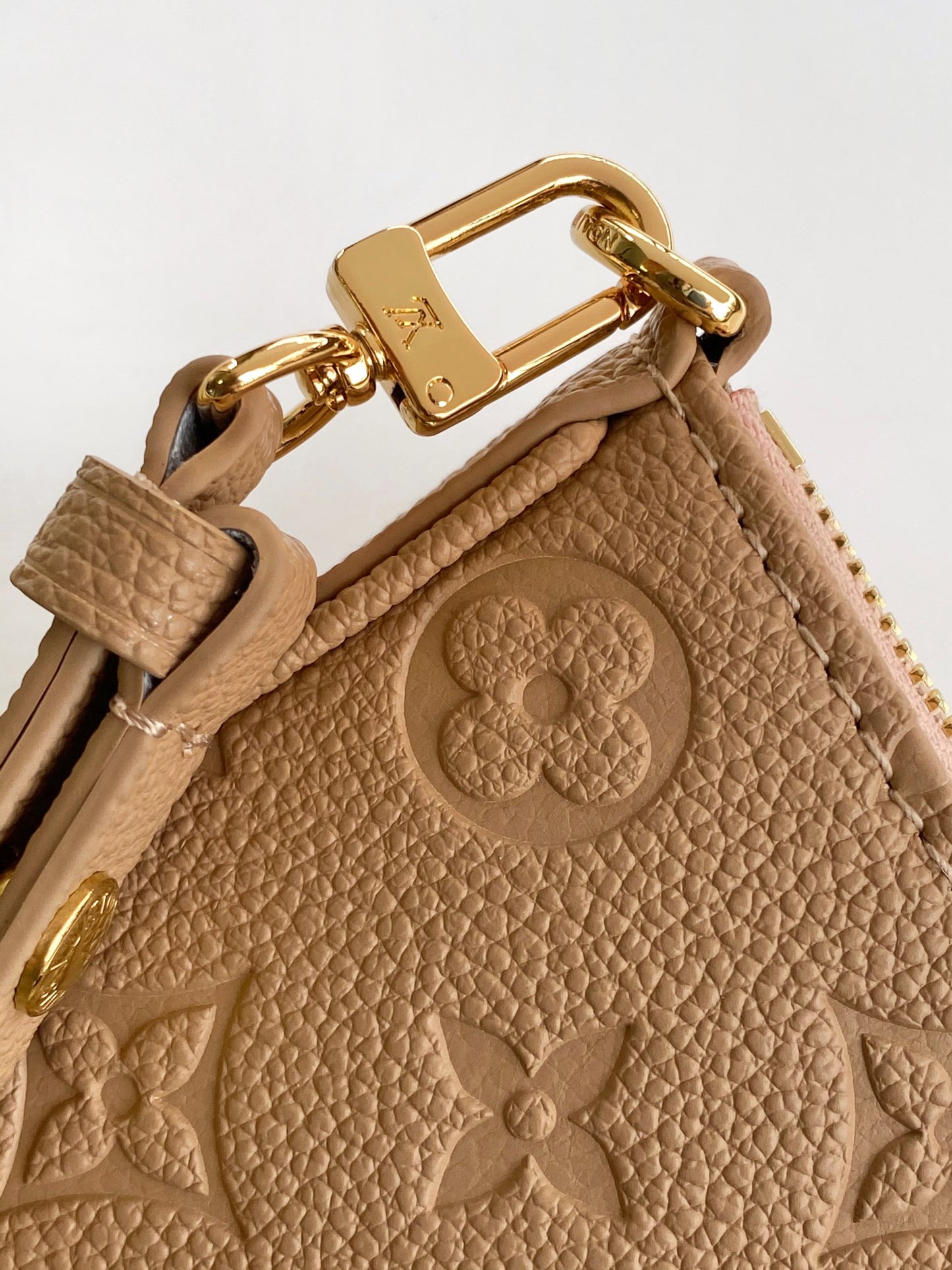 BAG-LV-W-NEW-705