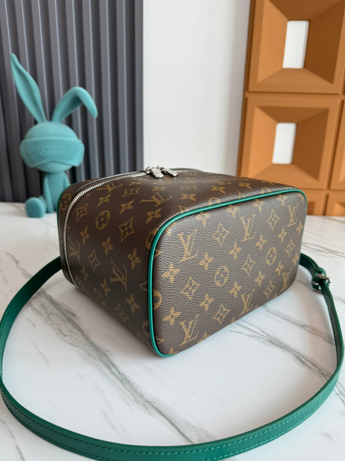 BAG-LV-W-NEW-1390