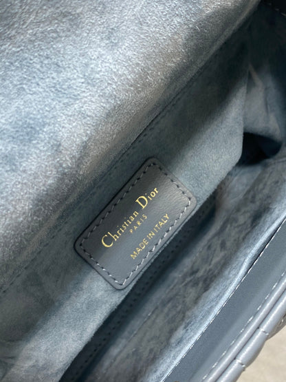 BAG-DIOR-W-LY-640