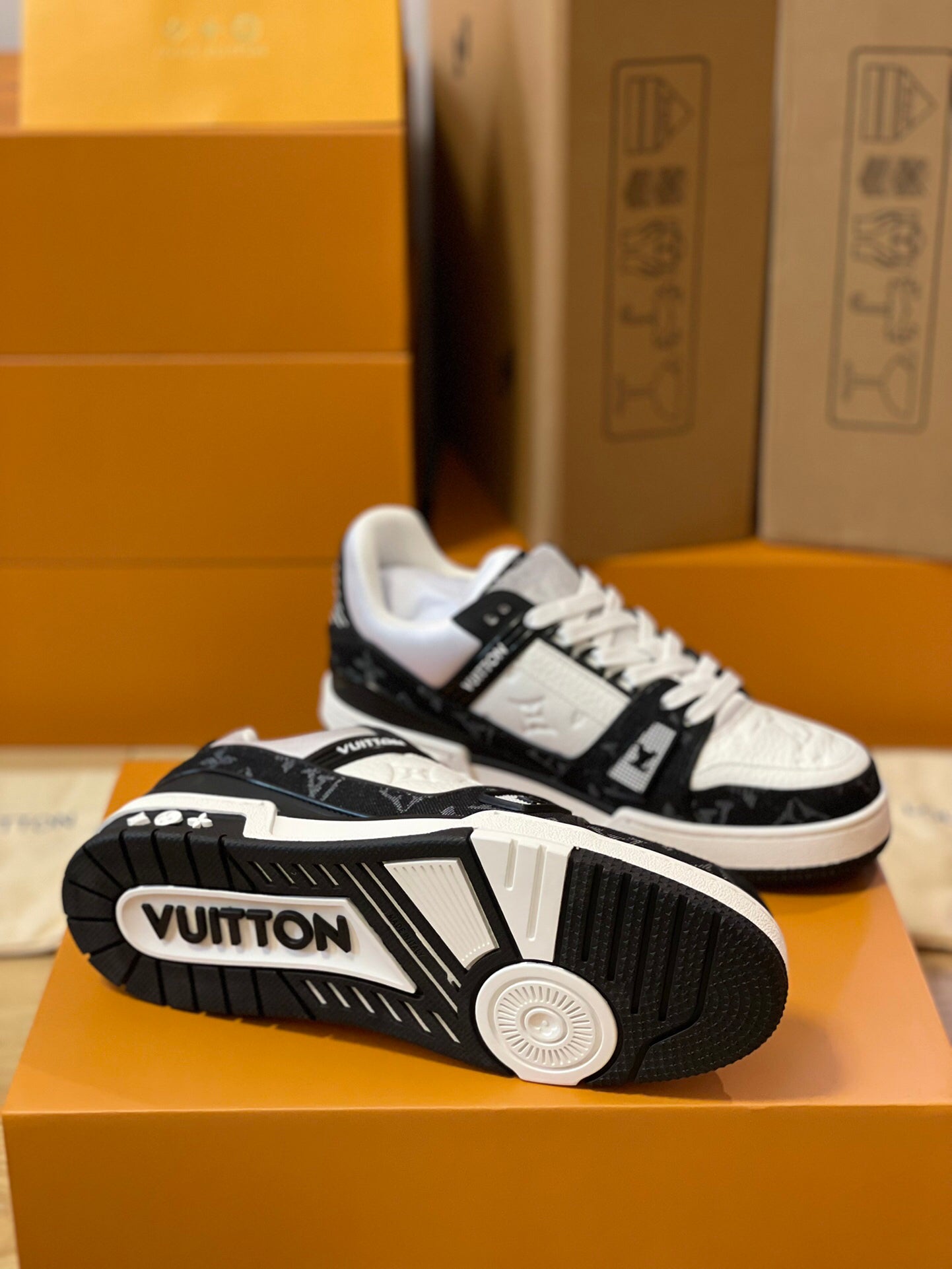SHOES-LV-LY-195