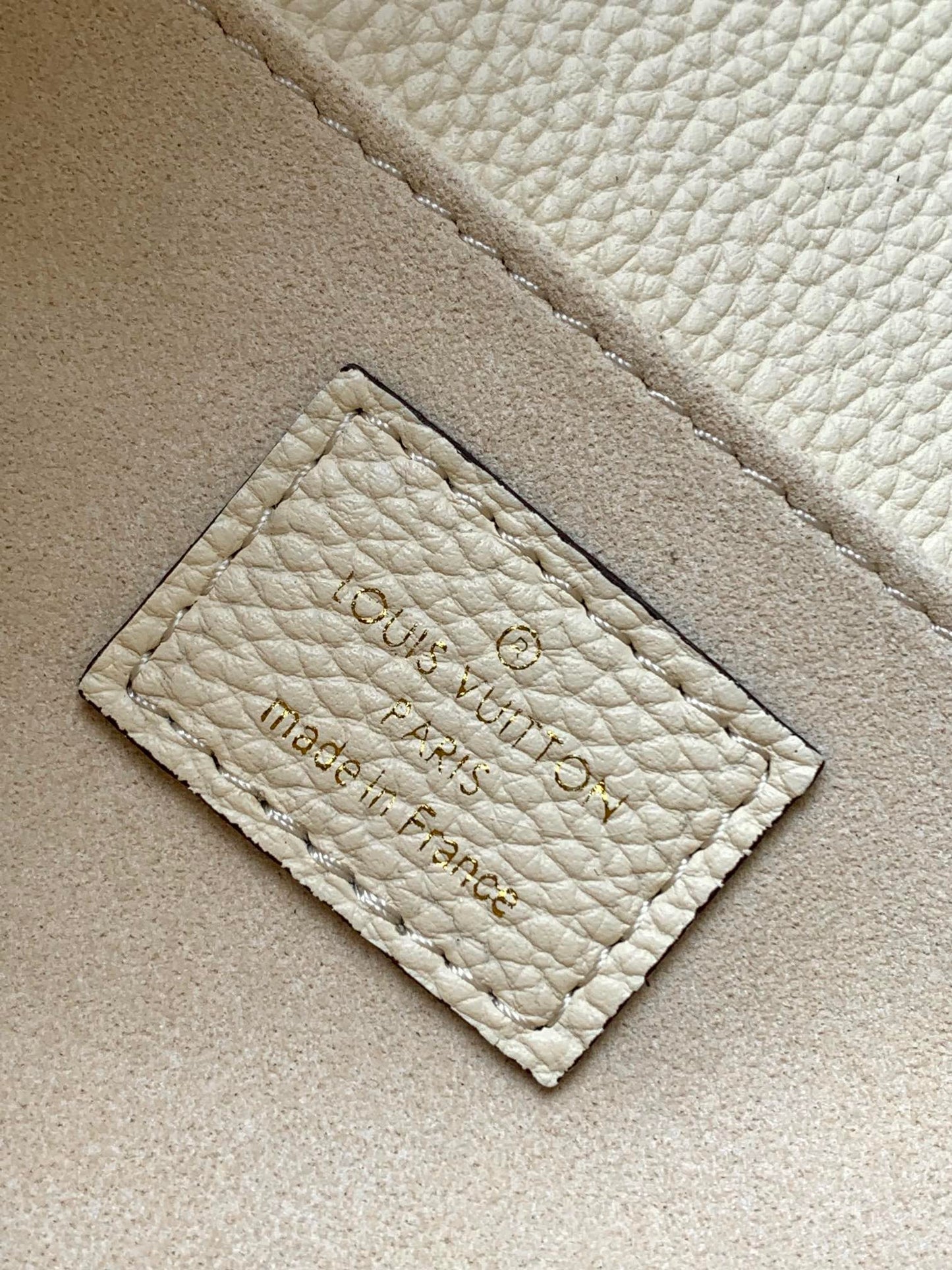 BAG-LV-W-NEW-588