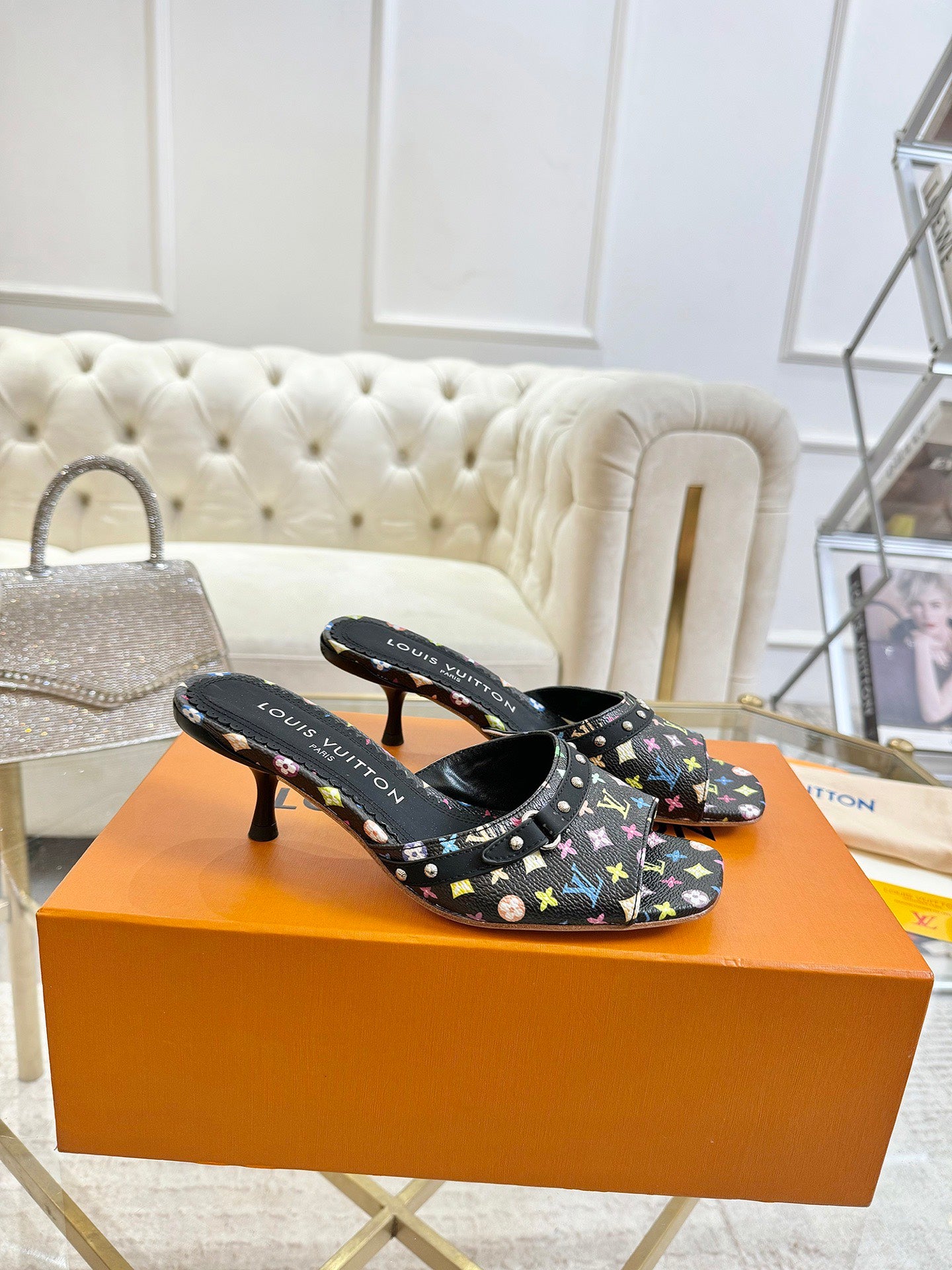SHOES-LV-LY-356