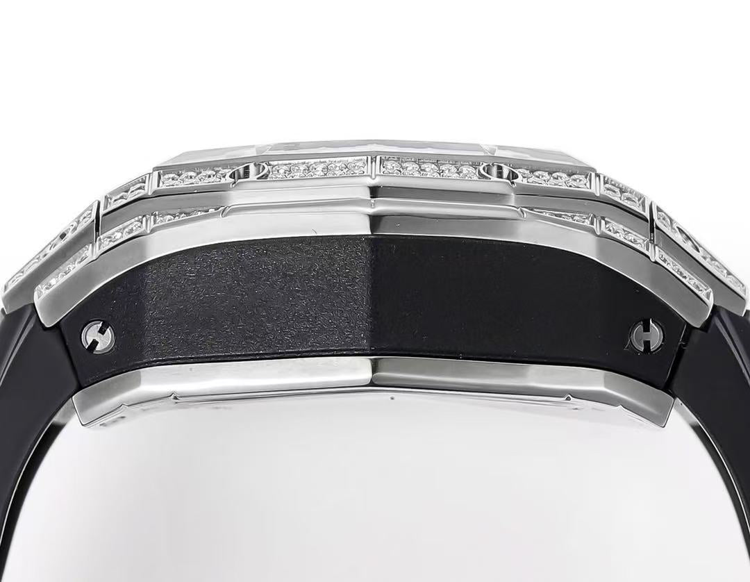 WATCH-HB-W-012