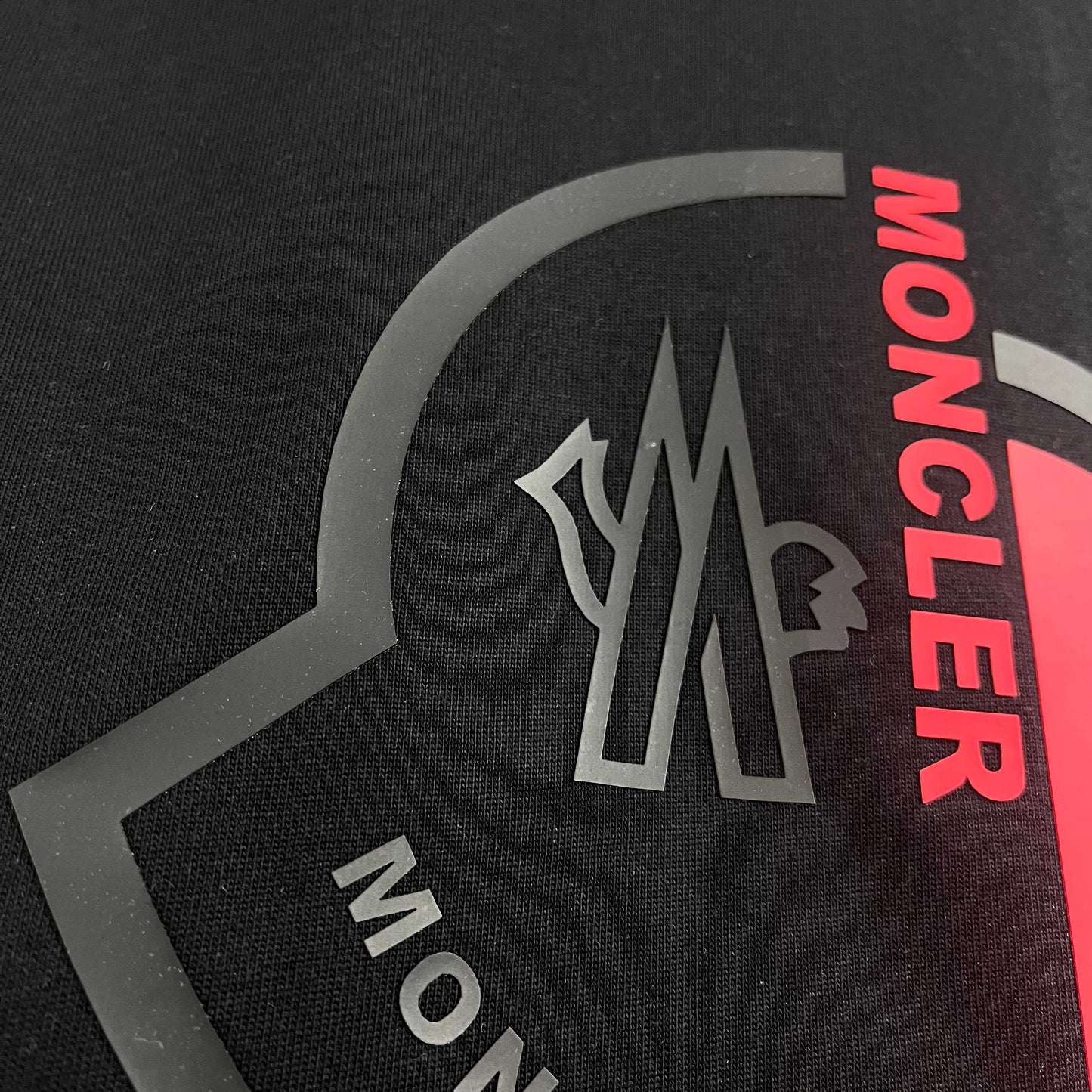 TS-MONCLER-NEW-129