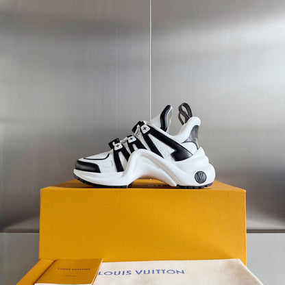 SHOES-LV-LY-101