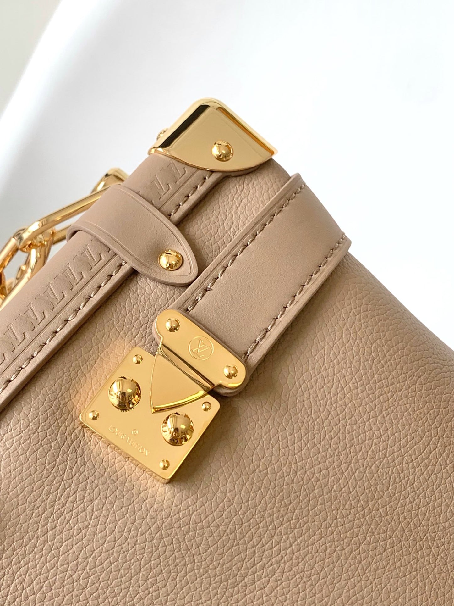 BAG-LV-W-NEW-537