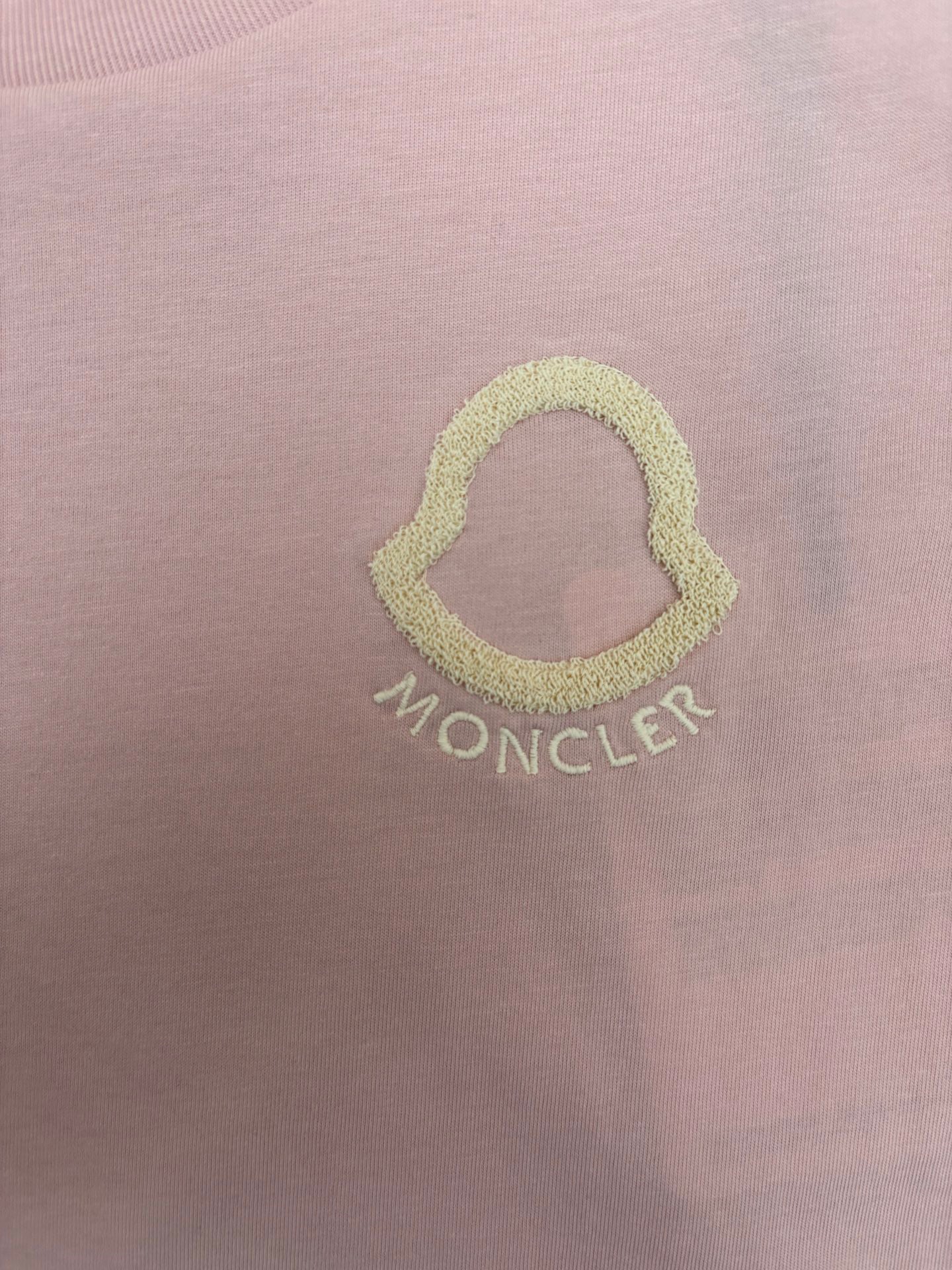 TS-MONCLER-NEW-091