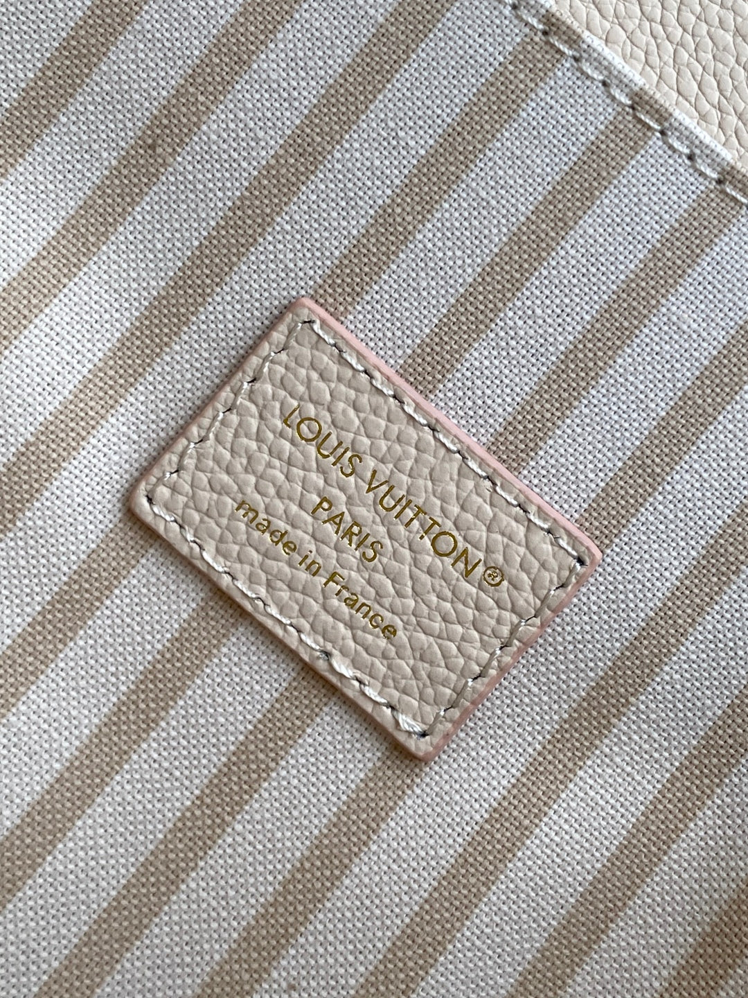 BAG-LV-W-NEW-1109