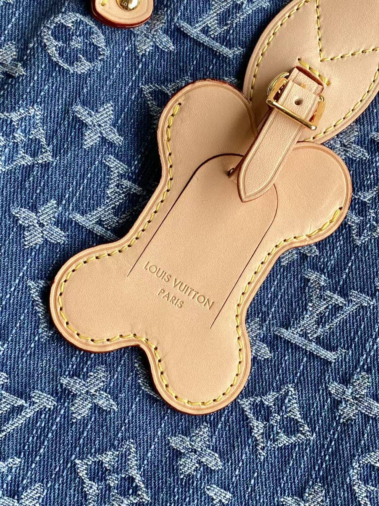 BAG-MIUMIU-LY-001