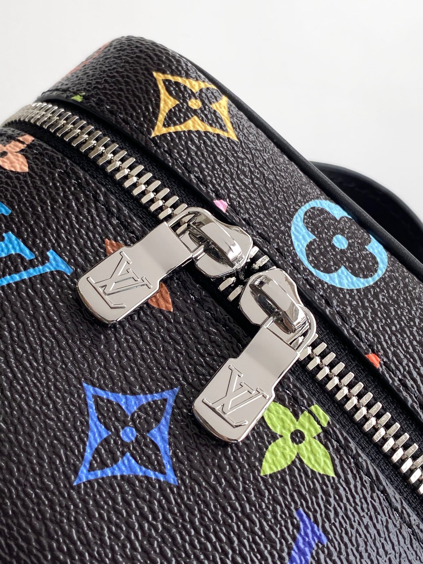 BAG-LV-W-NEW-1381