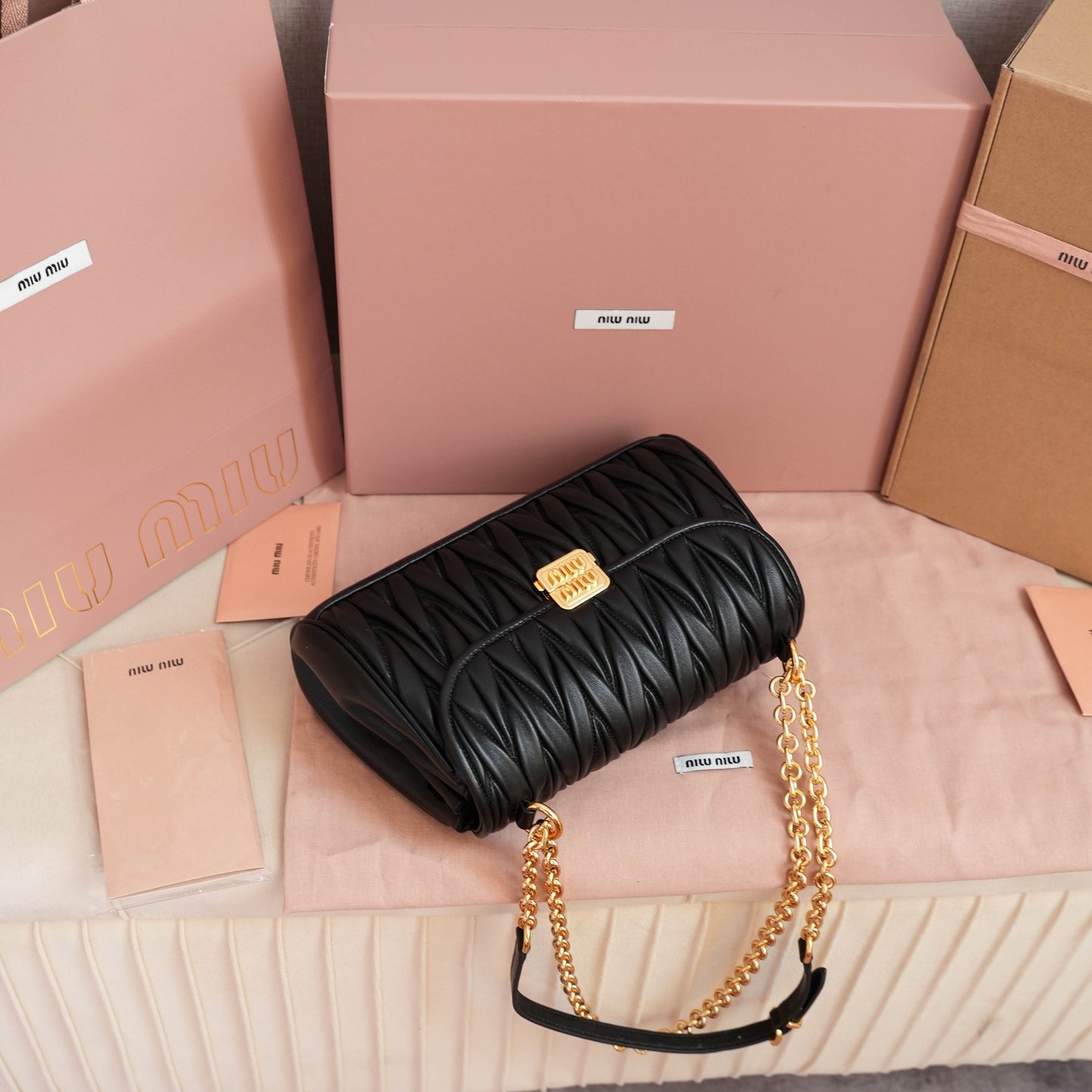 BAG-MIUMIU-LY-247