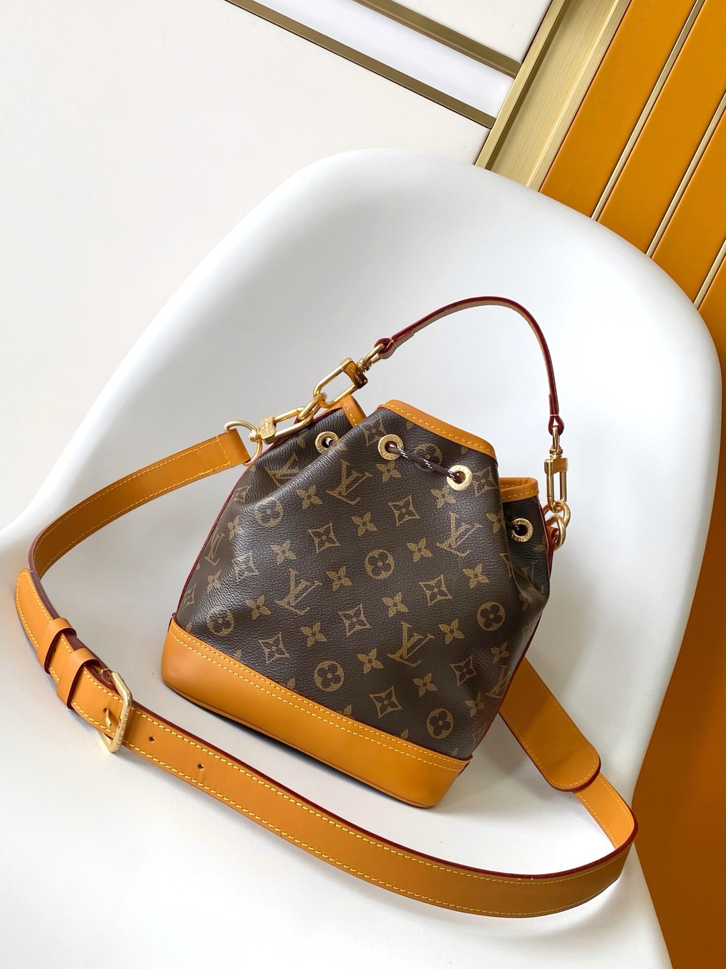 BAG-LV-W-NEW-812