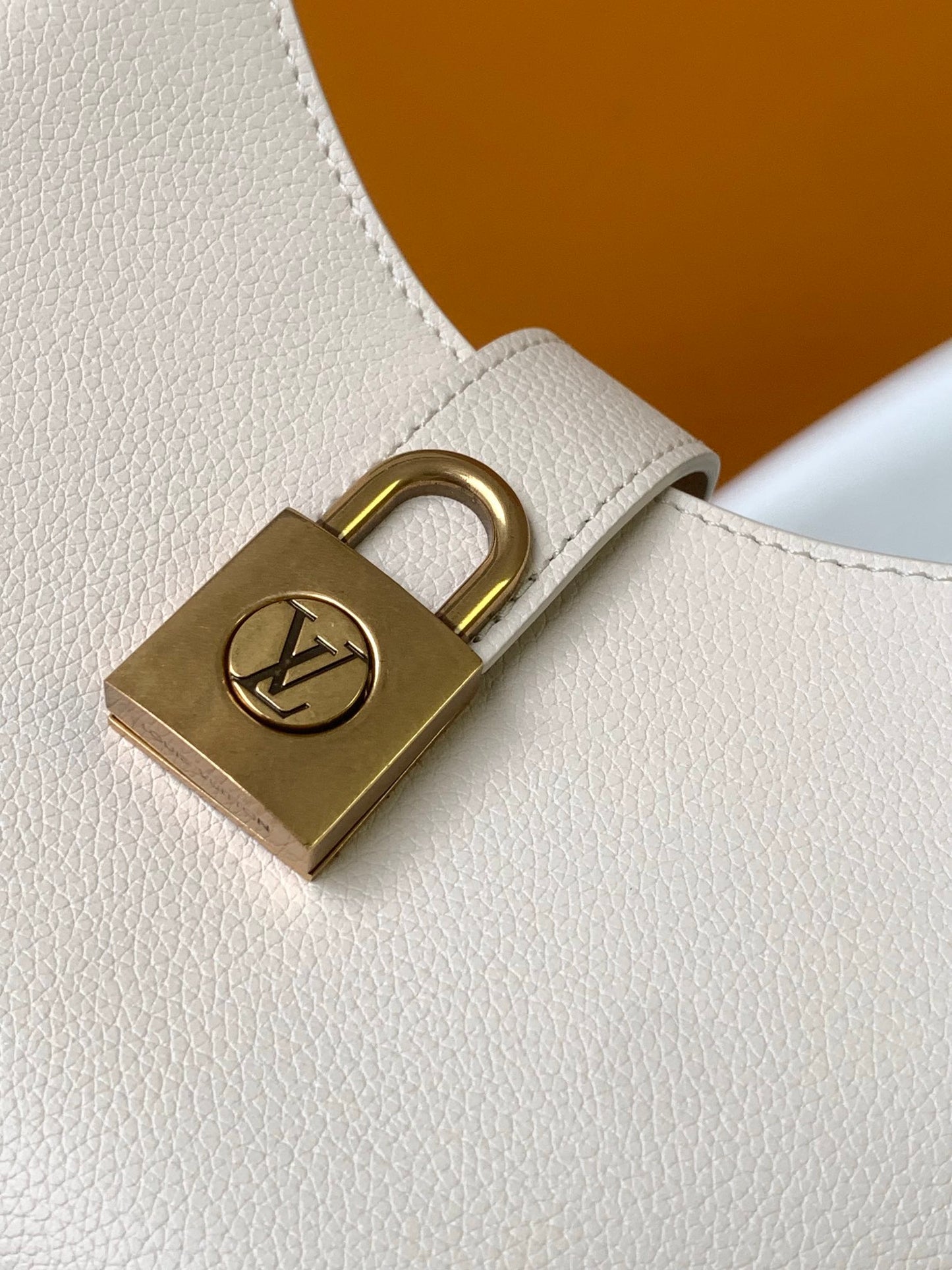 BAG-LV-W-NEW-1380