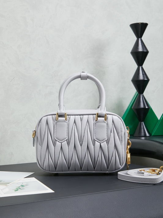 BAG-MIUMIU-LY-006