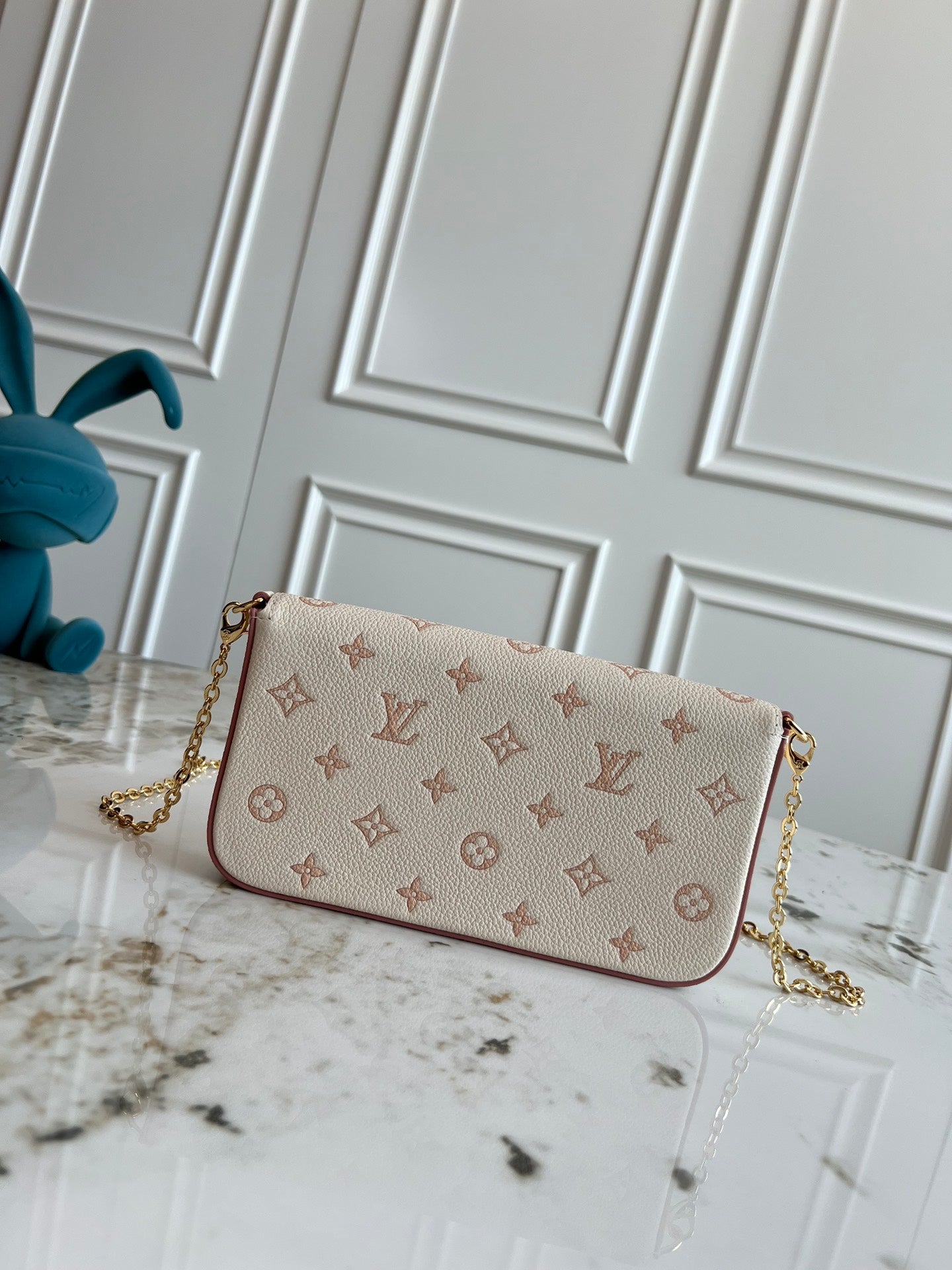 BAG-LV-W-NEW-580