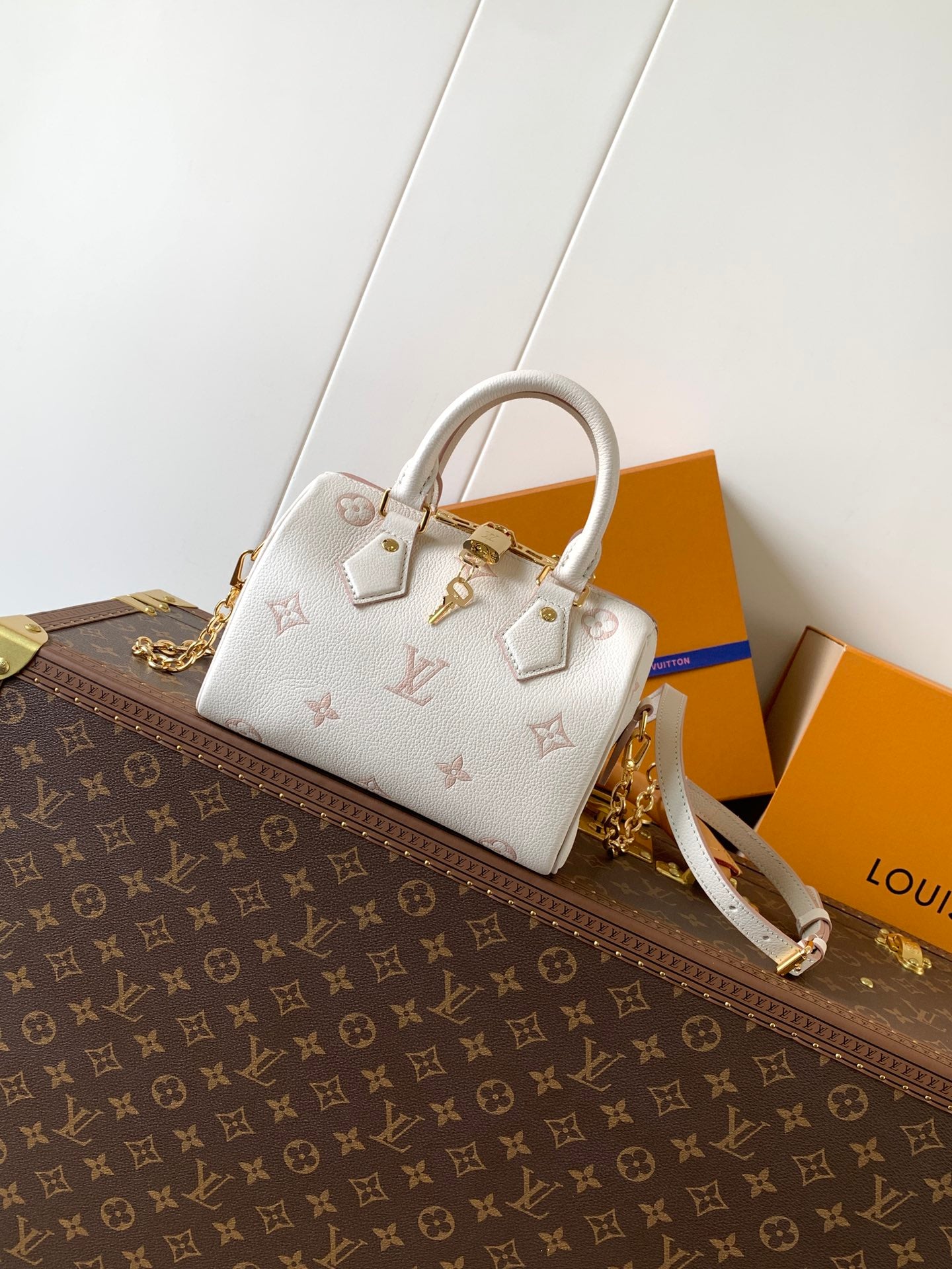 BAG-LV-W-NEW-711