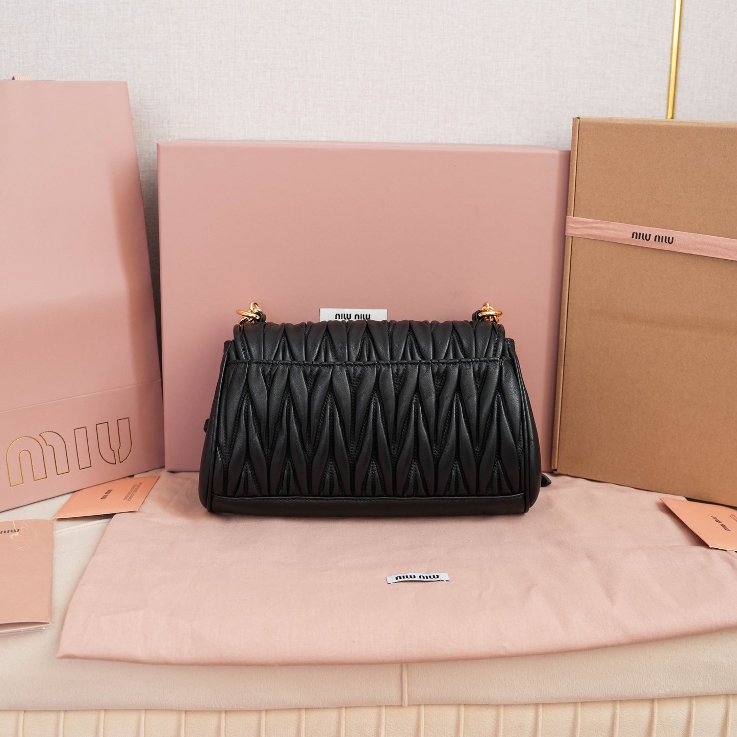 BAG-MIUMIU-LY-247