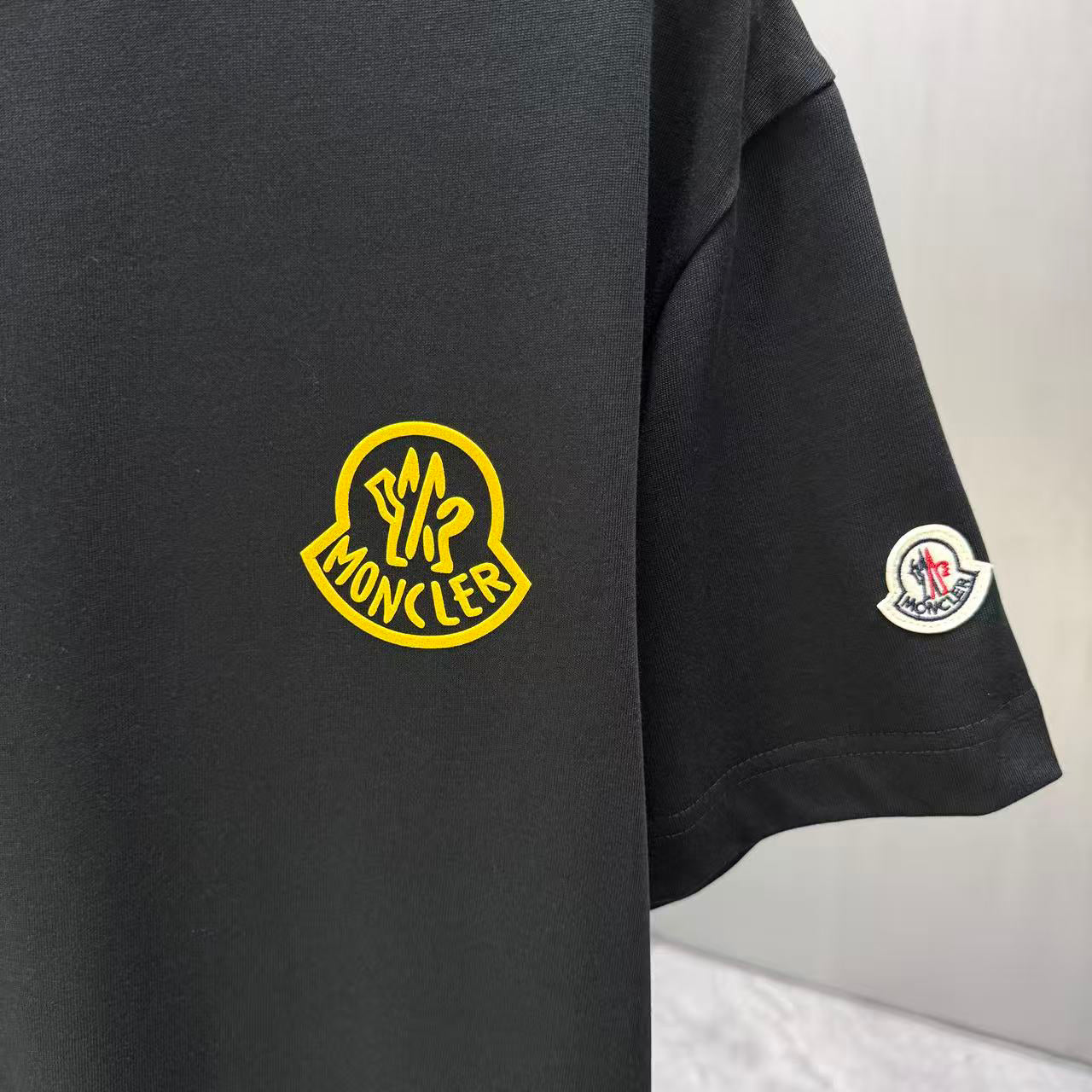 TS-MONCLER-NEW-157
