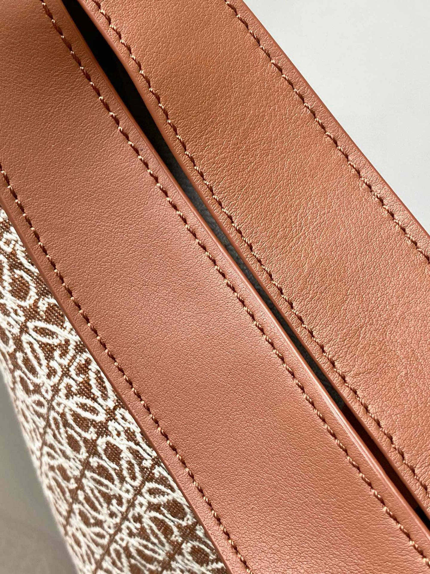 BAG-LW-807