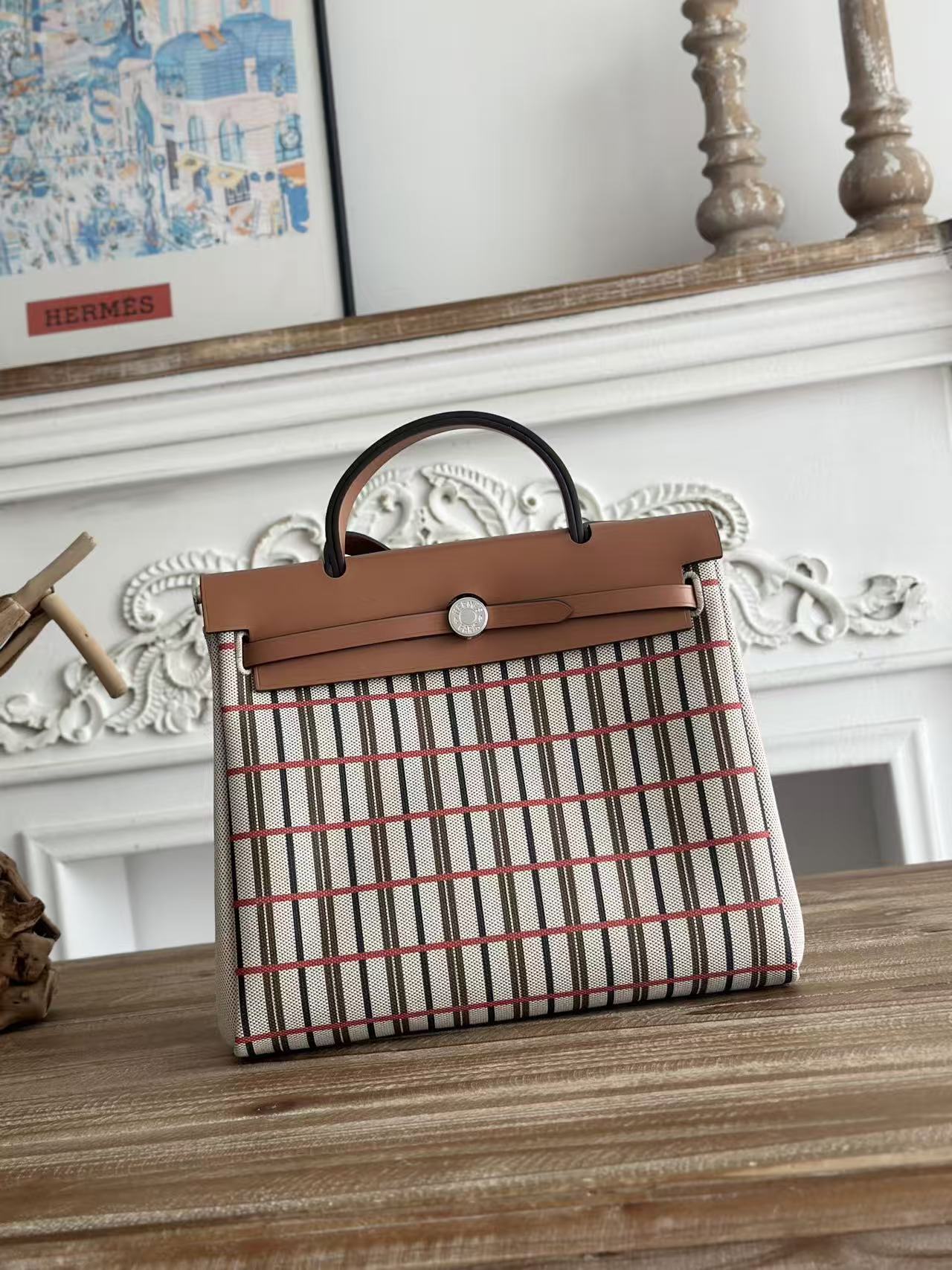 BAG-HMS-W-029