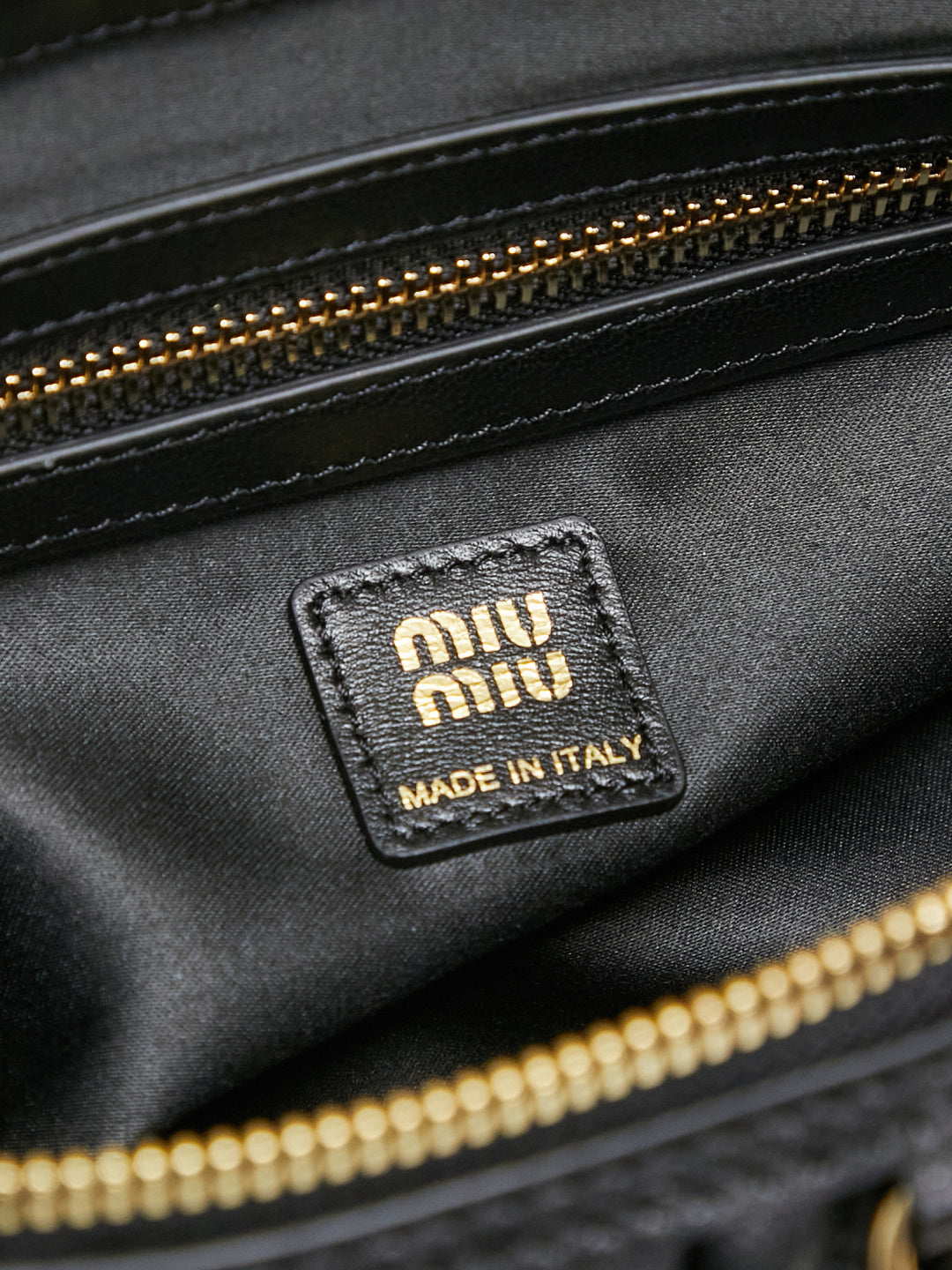 BAG-MIUMIU-LY-072