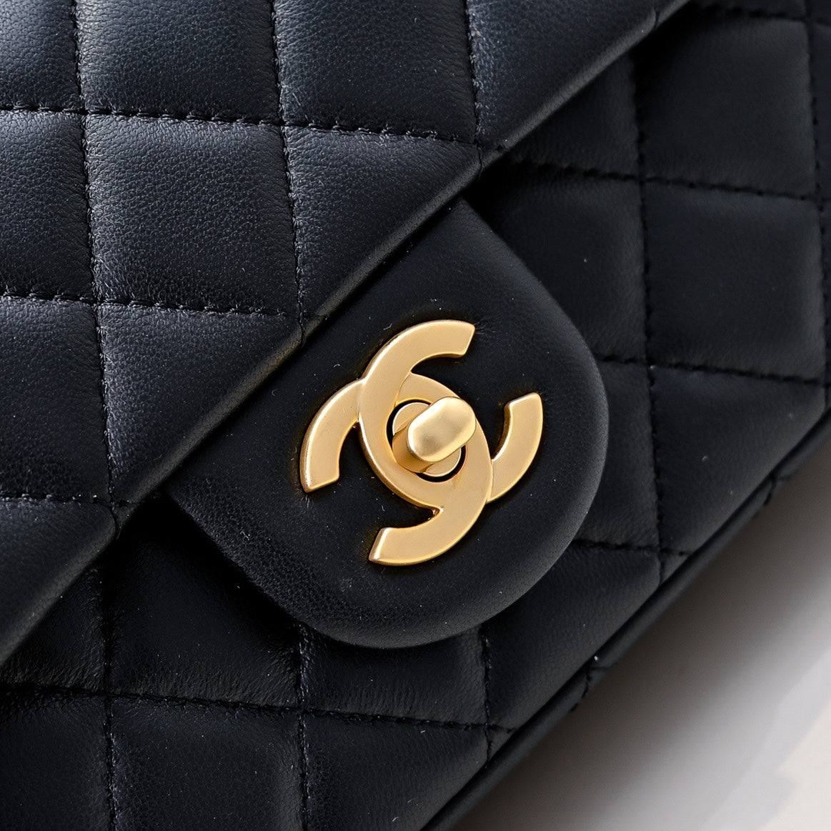 BAG-CHANEL-662