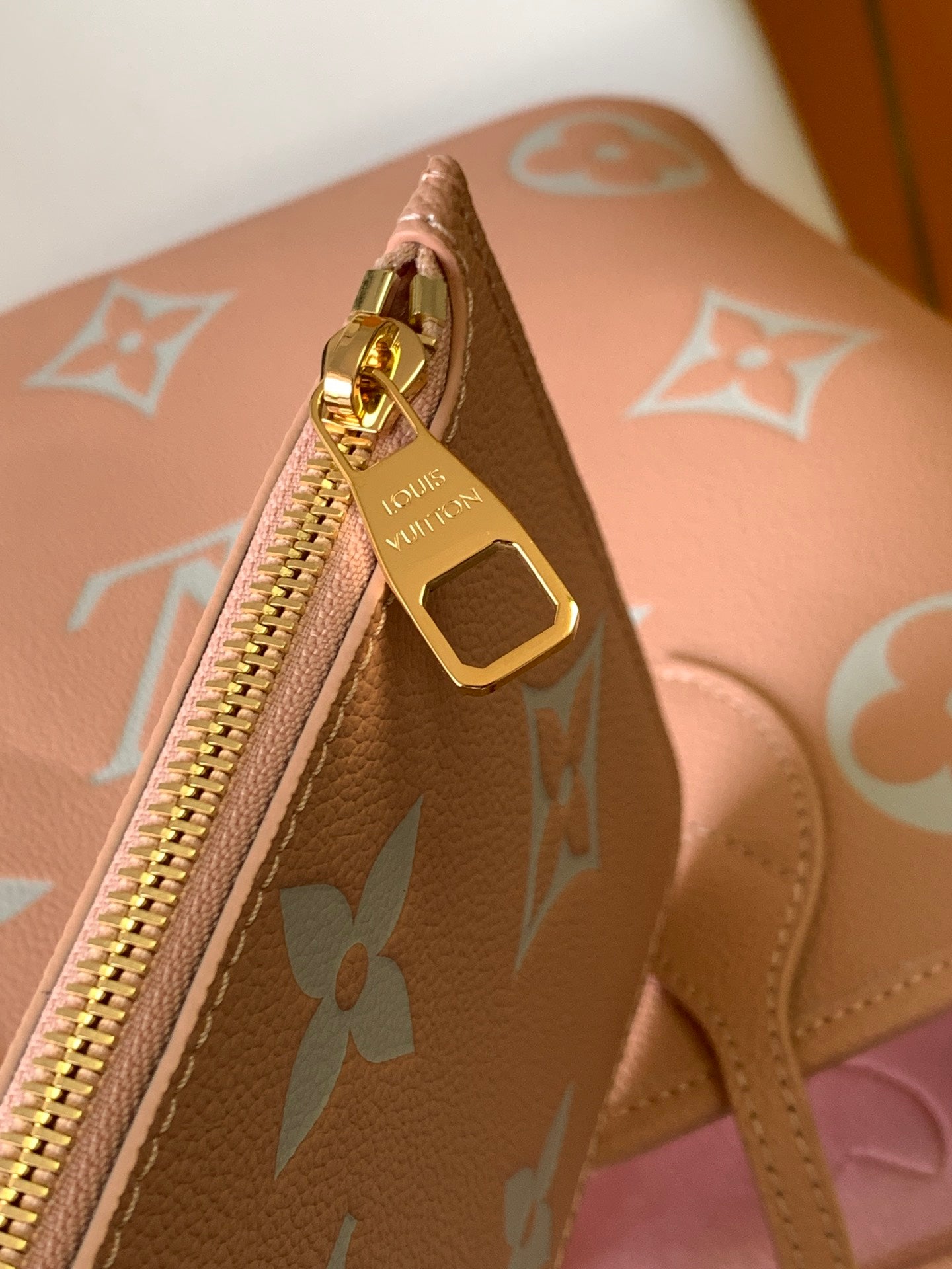 BAG-LV-W-NEW-879