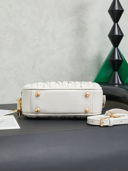 BAG-MIUMIU-LY-007