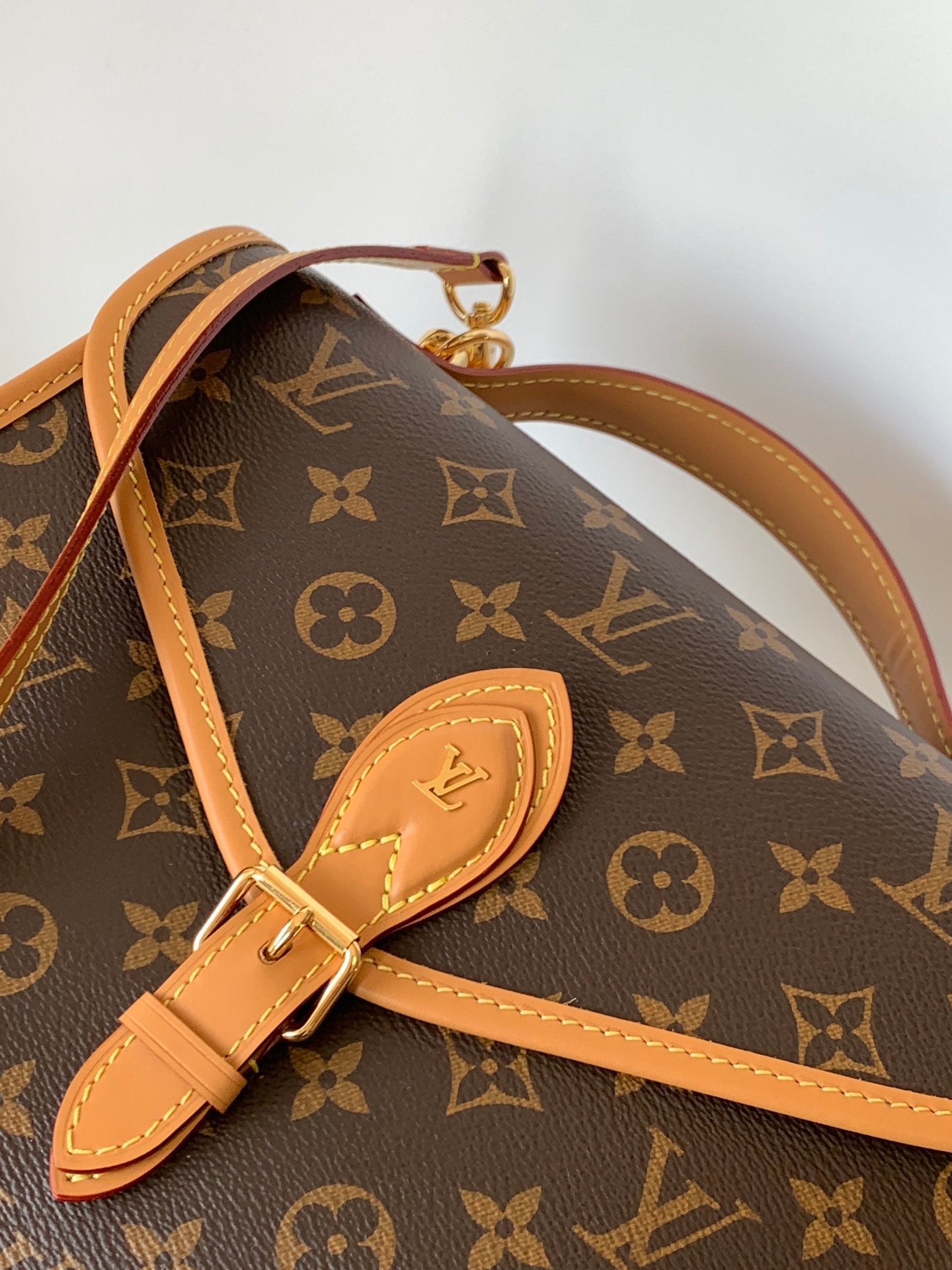 BAG-LV-W-NEW-557