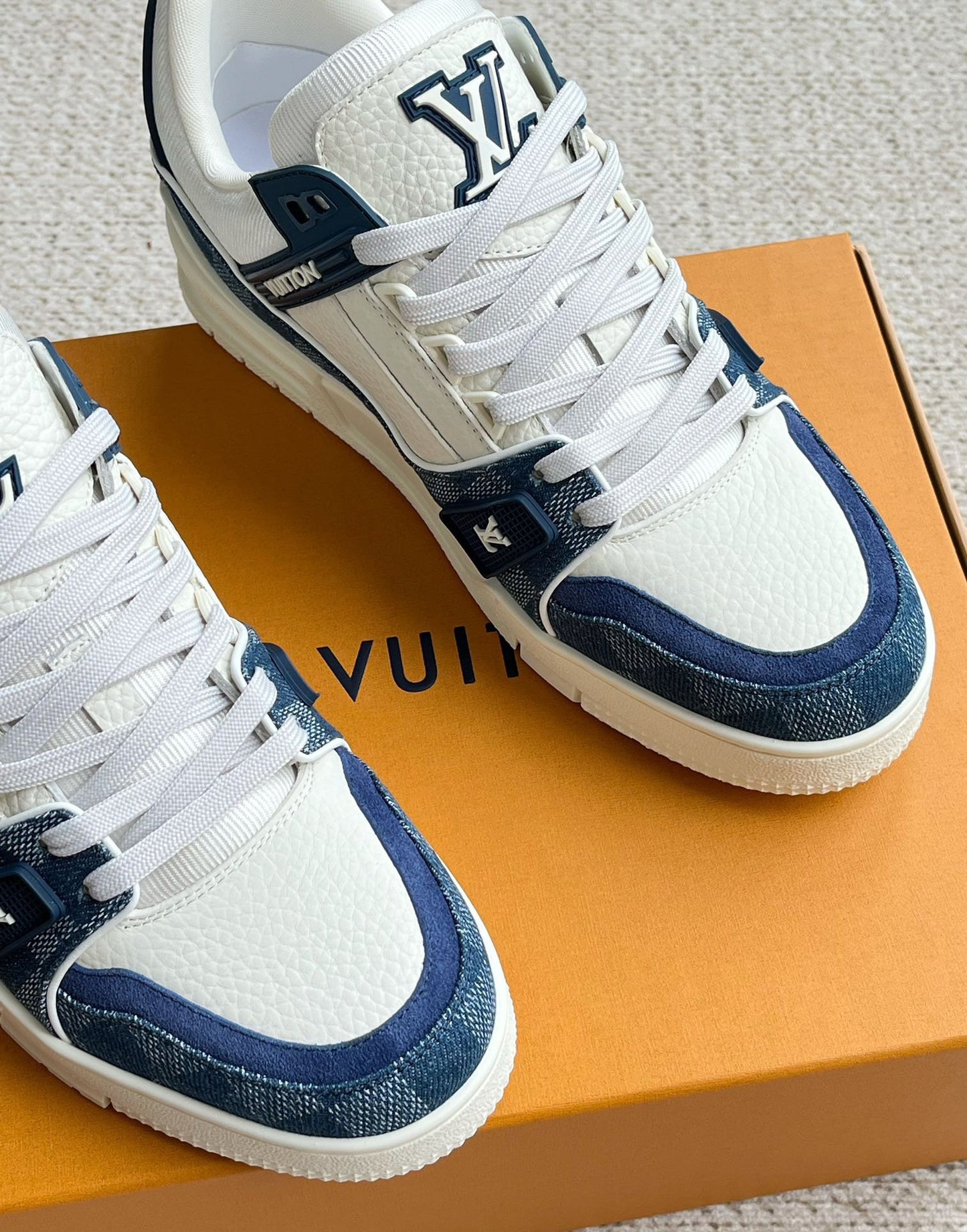 SHOES-LV-LY-201