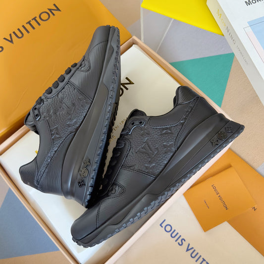 SHOES-LV-LY-001